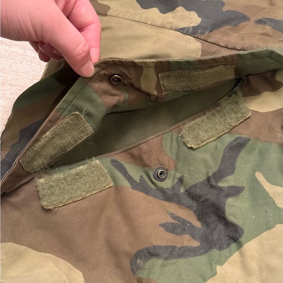 US Army Alpha Industries Woodland Camo Cold Weather Parka XL Regular Jacket Coat - Picture 8 of 16